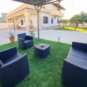 Casa vacanze La Sosta - 150m Dal Mare - Patio Privato E Areal Relax, Arenella (Syracuse)
